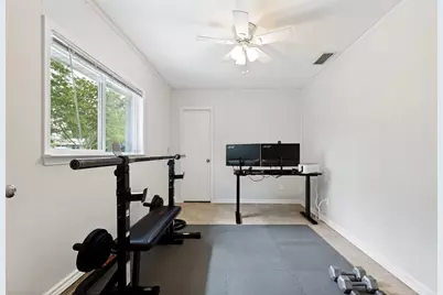 817 Kingswood Avenue, Richardson, TX 75080 - Photo 19