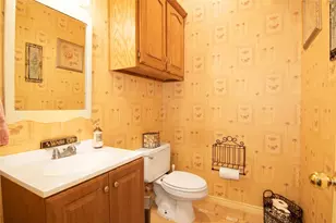 8605 Mill Creek Rd, Irving, TX 75063 - Photo 15