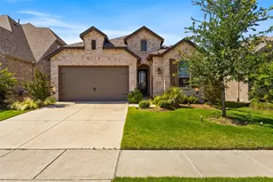 1916 Pelham Dr, Aubrey, TX 76227 - Photo 3