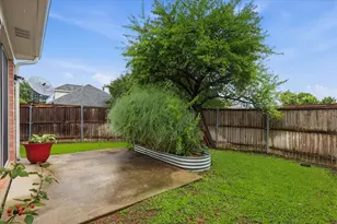 1548 Shannon Dr, Lewisville, TX 75077 - Photo 33