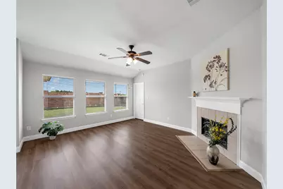 725 Cedar Cove Drive, Princeton, TX 75407 - Photo 5