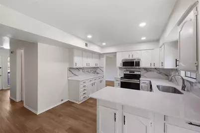 6706 Greenspring Drive, Arlington, TX 76016 - Photo 7