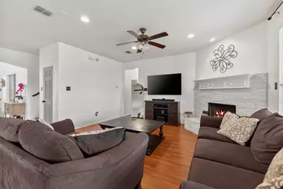 1362 Vermont Avenue, Lancaster, TX 75134 - Photo 15
