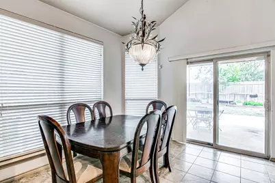 6612 Friendsway Drive, Fort Worth, TX 76137 - Photo 5