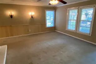623 Club Oak Dr, River Oaks, TX 76114 - Photo 5