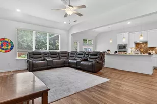 1624 Pavin Ln, Fort Worth, TX 76052 - Photo 7