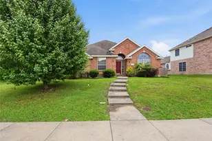 1700 Wylie Creek Dr, DeSoto, TX 75115 - Photo 1