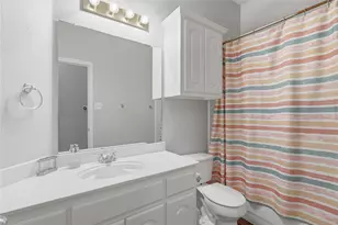 1700 Wylie Creek Dr, DeSoto, TX 75115 - Photo 17