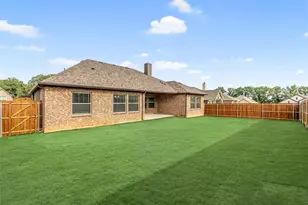 232 Gardenia Dr, Azle, TX 76020 - Photo 35