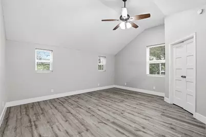 227 S Hampton Road, Dallas, TX 75208 - Photo 23