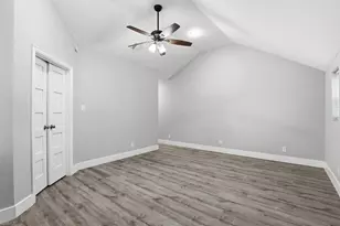 227 S Hampton Rd, Dallas, TX 75208 - Photo 25
