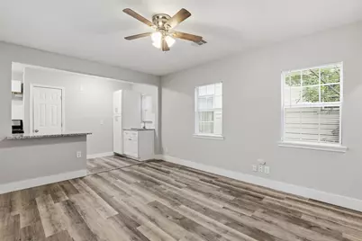 227 S Hampton Road, Dallas, TX 75208 - Photo 21