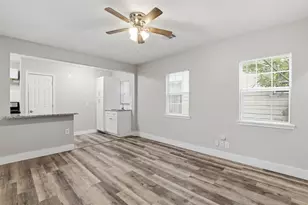 227 S Hampton Rd, Dallas, TX 75208 - Photo 21