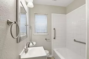 227 S Hampton Rd, Dallas, TX 75208 - Photo 13