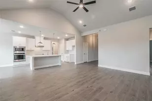 232 Gardenia Dr, Azle, TX 76020 - Photo 5
