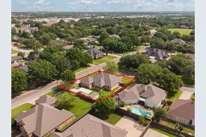 700 Brandon Drive, Cleburne, TX 76033 - Photo 3