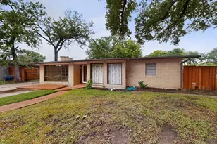 1903 Skylark Dr, Arlington, TX 76010 - Photo 5