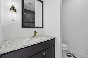 3708 Hammerly Dr, Dallas, TX 75212 - Photo 35