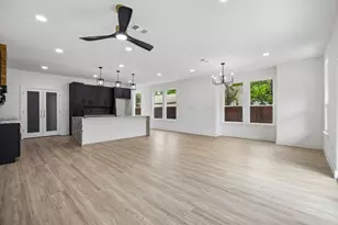 3708 Hammerly Dr, Dallas, TX 75212 - Photo 11