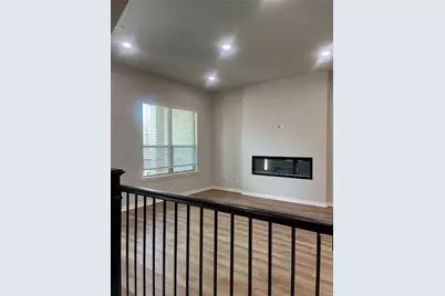 8119 Challenger Lane, Frisco, TX 75034 - Photo 3