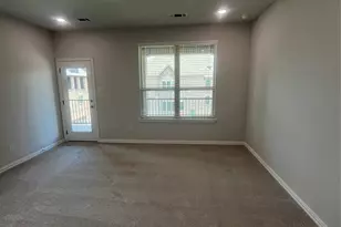 8119 Challenger Ln, Frisco, TX 75034 - Photo 7