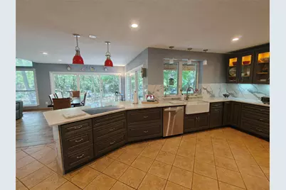 5210 Cliff Haven Drive, Dallas, TX 75236 - Photo 7