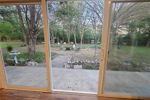 5210 Cliff Haven Dr, Dallas, TX 75236 - Photo 33