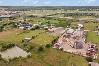 8208 Apollo Drive, Joshua, TX 76058 - Photo 13
