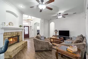 341 Pecan Ct, Nevada, TX 75173 - Photo 5