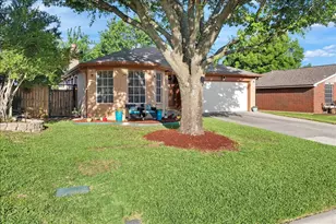 520 Hollyberry Dr, Mansfield, TX 76063 - Photo 19