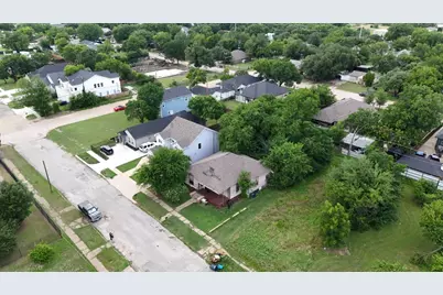 1713 E Tucker Street, Fort Worth, TX 76104 - Photo 7