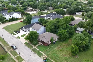 1713 E Tucker St, Fort Worth, TX 76104 - Photo 7