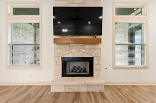 13076 Rainier Dr, Woodway, TX 76712 - Photo 11
