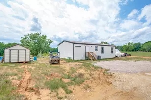 1932 Co Rd 222, Gainesville, TX 76240 - Photo 33