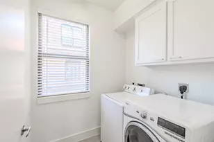 6270 Oram St, Dallas, TX 75214 - Photo 21