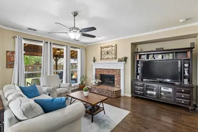 8410 Lexington Court, Rowlett, TX 75089 - Photo 11