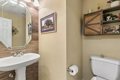 8410 Lexington Court, Rowlett, TX 75089 - Photo 17