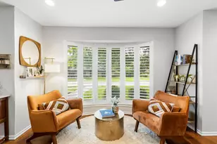 1809 Greenway Dr, Plano, TX 75075 - Photo 5