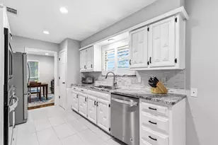 1809 Greenway Dr, Plano, TX 75075 - Photo 19