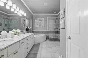 2455 Whispering Breeze Dr, Grand Prairie, TX 75050 - Photo 19