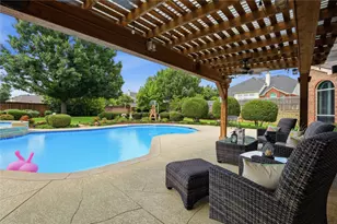 2455 Whispering Breeze Dr, Grand Prairie, TX 75050 - Photo 33