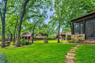 3905 Rothschild Dr, Flower Mound, TX 75022 - Photo 11