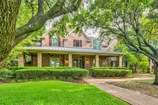 3905 Rothschild Dr, Flower Mound, TX 75022 - Photo 7