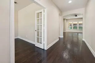 504 Peterhouse Dr, McKinney, TX 75071 - Photo 11