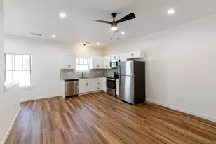 1139 Kings Hwy, Dallas, TX 75208 - Photo 11
