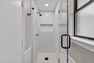 2515 Avonhill Dr, Arlington, TX 76015 - Photo 21