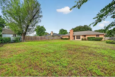 2515 Avonhill Drive, Arlington, TX 76015 - Photo 29
