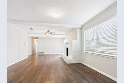 2712 Evans Avenue, Fort Worth, TX 76104 - Photo 9
