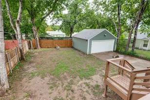 3912 Byers Ave, Fort Worth, TX 76107 - Photo 25