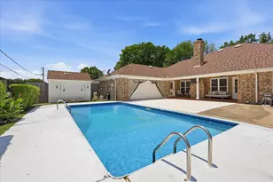 2008 Iron Horse Ct, Arlington, TX 76017 - Photo 1